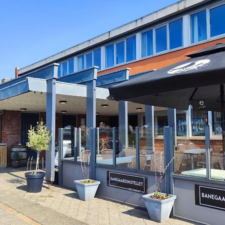 Banegaardshotellet Vojens ภายนอก รูปภาพ