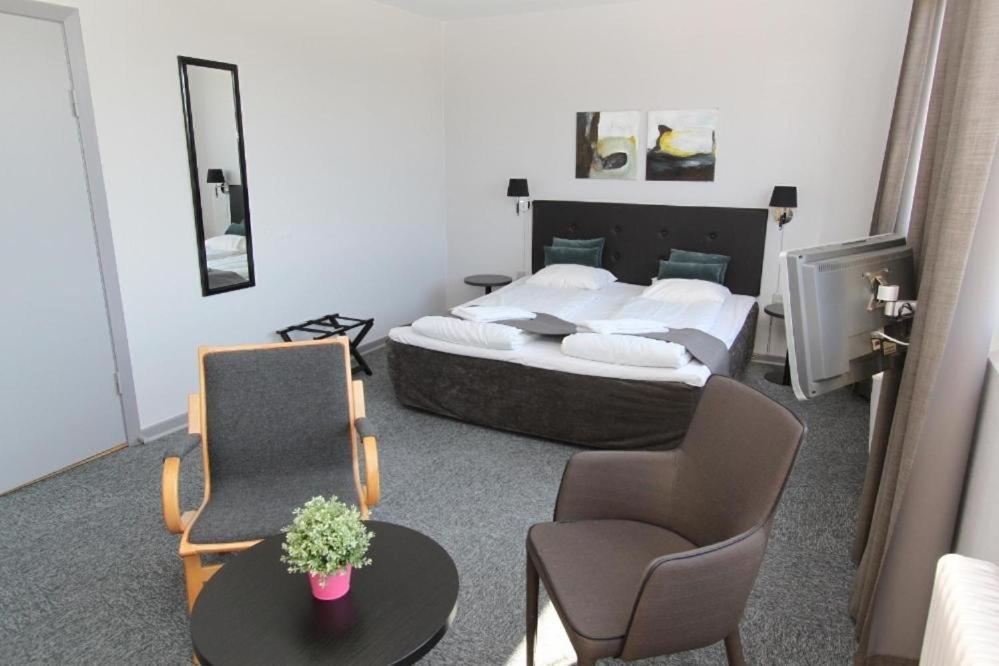 Banegaardshotellet Vojens ภายนอก รูปภาพ